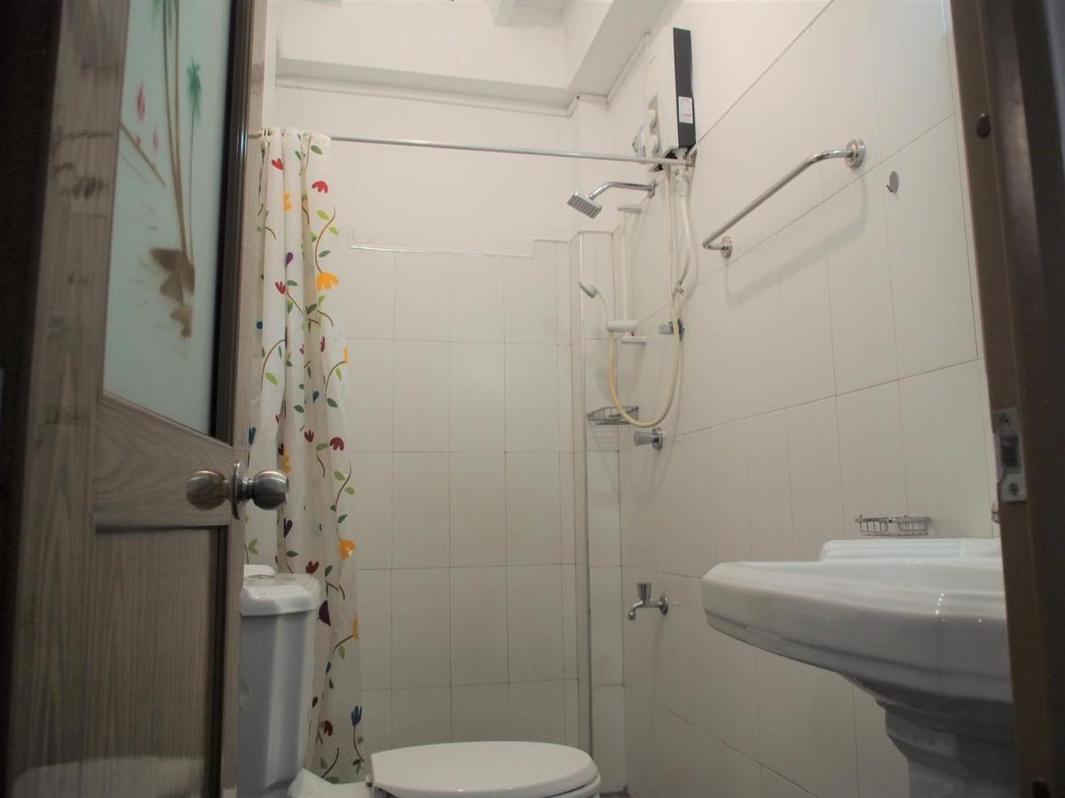 Nisha Homestay Inn Peradeniya Ngoại thất bức ảnh